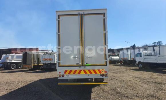 Acheter Occasion Utilitaire Hino 300 Series Autre à Big Bend, Lubombo District Acheter Occasion Utilitaire Hino 300 Series Autre à Big Bend, Lubombo District