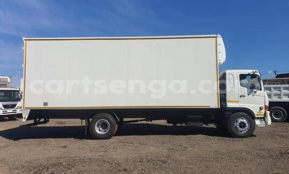 Acheter Occasion Utilitaire Hino 300 Series Autre à Big Bend, Lubombo District Acheter Occasion Utilitaire Hino 300 Series Autre à Big Bend, Lubombo District
