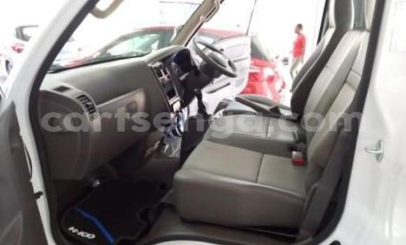 Acheter Occasion Voiture Hyundai H1 Blanc à Mbabane, Manzini Acheter Occasion Voiture Hyundai H1 Blanc à Mbabane, Manzini