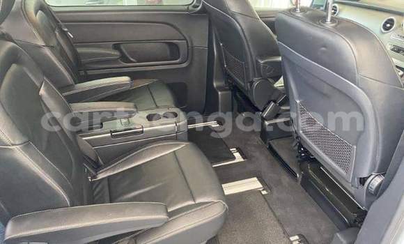 Acheter Occasion Voiture Mercedes‒Benz V-klasse Gris à Ezulwini, Hhohho Acheter Occasion Voiture Mercedes‒Benz V-klasse Gris à Ezulwini, Hhohho