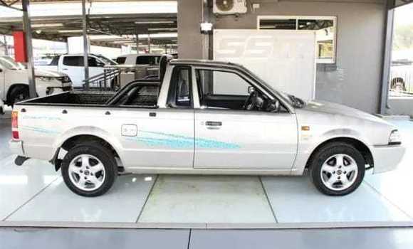 Buy Used Mazda Revue Other Car in Ezulwini in Hhohho Buy Used Mazda Revue Other Car in Ezulwini in Hhohho