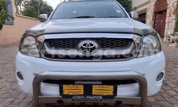 Acheter Occasion Voiture Toyota Hilux Blanc à Ezulwini, Hhohho Acheter Occasion Voiture Toyota Hilux Blanc à Ezulwini, Hhohho