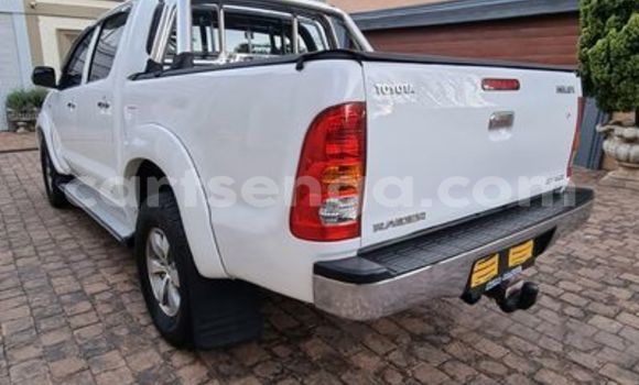 Acheter Occasion Voiture Toyota Hilux Blanc à Ezulwini, Hhohho Acheter Occasion Voiture Toyota Hilux Blanc à Ezulwini, Hhohho