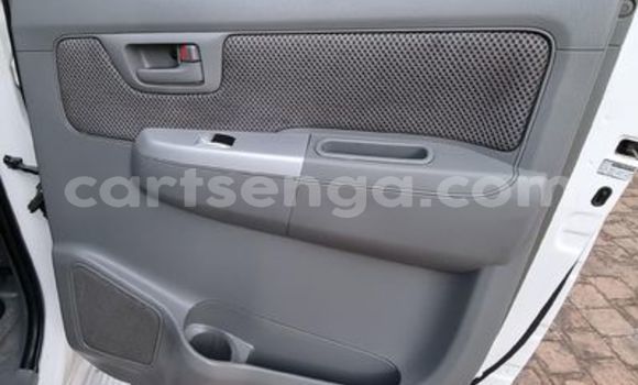 Acheter Occasion Voiture Toyota Hilux Blanc à Ezulwini, Hhohho Acheter Occasion Voiture Toyota Hilux Blanc à Ezulwini, Hhohho