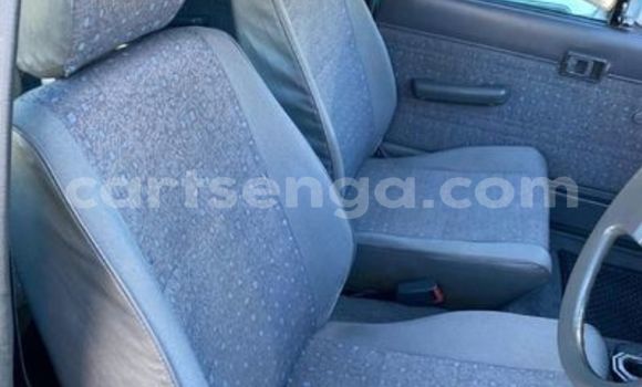 Acheter Occasion Voiture Toyota Hilux Vert à Ezulwini, Hhohho Acheter Occasion Voiture Toyota Hilux Vert à Ezulwini, Hhohho