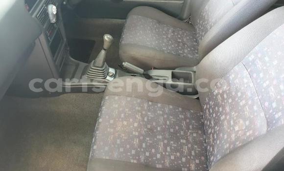 Nunua Ilio tumika Toyota T100 Silver Gari ndani ya Ezulwini nchini Hhohho Nunua Ilio tumika Toyota T100 Silver Gari ndani ya Ezulwini nchini Hhohho