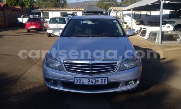 Buy Used Mercedes-Benz C-Classe Silver Car in Ezulwini in Hhohho Buy Used Mercedes-Benz C-Classe Silver Car in Ezulwini in Hhohho