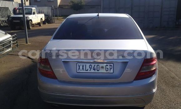 Buy Used Mercedes-Benz C-Classe Silver Car in Ezulwini in Hhohho Buy Used Mercedes-Benz C-Classe Silver Car in Ezulwini in Hhohho