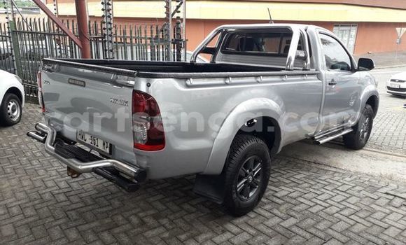 Acheter Occasion Voiture Toyota Hilux Gris à Ezulwini, Hhohho Acheter Occasion Voiture Toyota Hilux Gris à Ezulwini, Hhohho