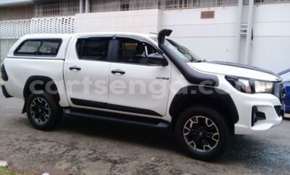 Medium with watermark toyota hilux hhohho ezulwini 24653
