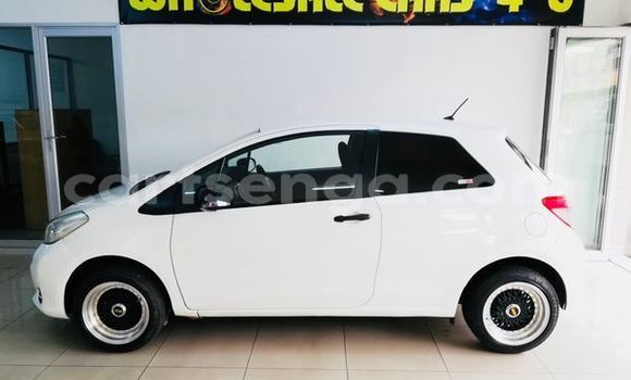 Acheter Occasion Voiture Toyota Yaris Blanc à Bulembu, Hhohho Acheter Occasion Voiture Toyota Yaris Blanc à Bulembu, Hhohho