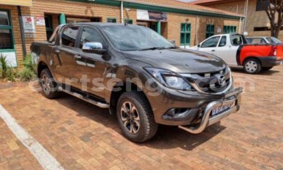 Nunua Ilio tumika Mazda BT-50 Silver Gari ndani ya Hlatikulu nchini Wilaya ya Shiselweni Nunua Ilio tumika Mazda BT-50 Silver Gari ndani ya Hlatikulu nchini Wilaya ya Shiselweni