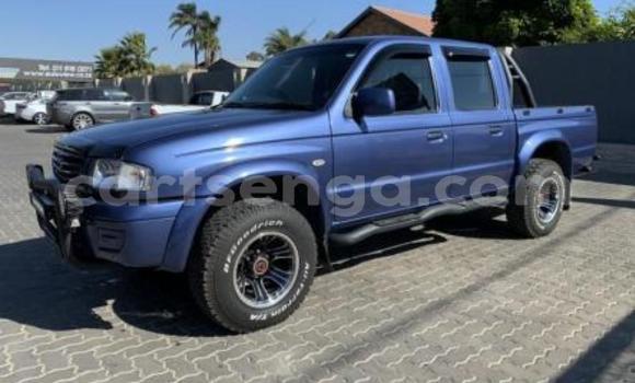 Nunua Ilio tumika Mazda BT-50 Blue Gari ndani ya Hlatikulu nchini Wilaya ya Shiselweni Nunua Ilio tumika Mazda BT-50 Blue Gari ndani ya Hlatikulu nchini Wilaya ya Shiselweni