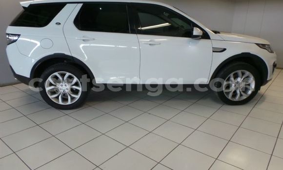 Buy Used Land Rover Discovery Sport White Car in Mbabane in Manzini Buy Used Land Rover Discovery Sport White Car in Mbabane in Manzini