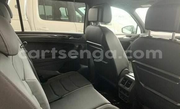 Buy Used Volkswagen Tiguan White Car in Mbabane in Manzini Buy Used Volkswagen Tiguan White Car in Mbabane in Manzini