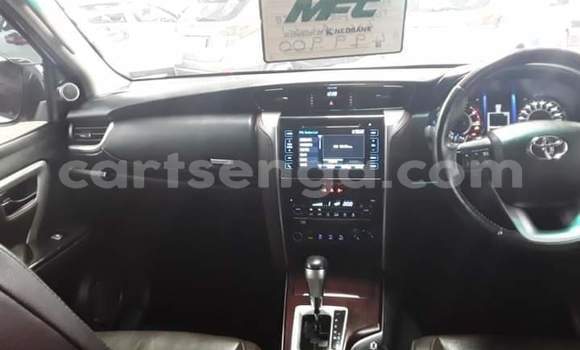 Buy Used Toyota Fortuner White Car in Mbabane in Manzini Buy Used Toyota Fortuner White Car in Mbabane in Manzini