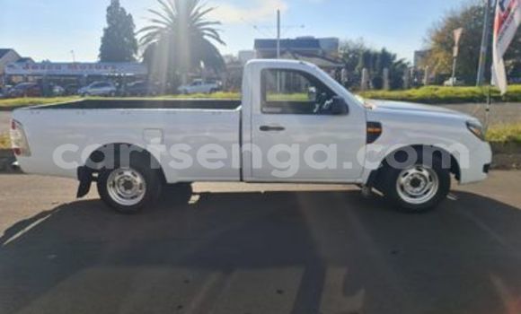 Acheter Occasion Voiture Ford Ranger Blanc à Ezulwini, Hhohho Acheter Occasion Voiture Ford Ranger Blanc à Ezulwini, Hhohho