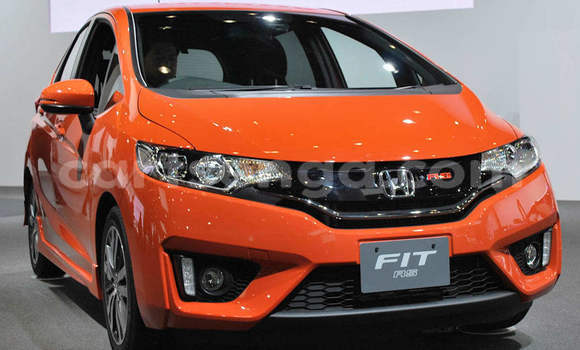 Buy Used Honda FIT White Car in Mbabane in Manzini Buy Used Honda FIT White Car in Mbabane in Manzini