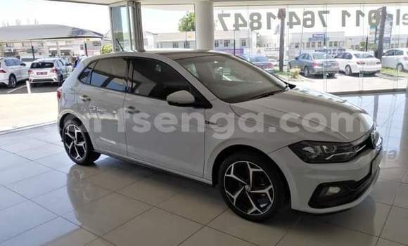 Buy Used Chevlolet Spin White Car in Mbabane in Manzini Buy Used Chevlolet Spin White Car in Mbabane in Manzini