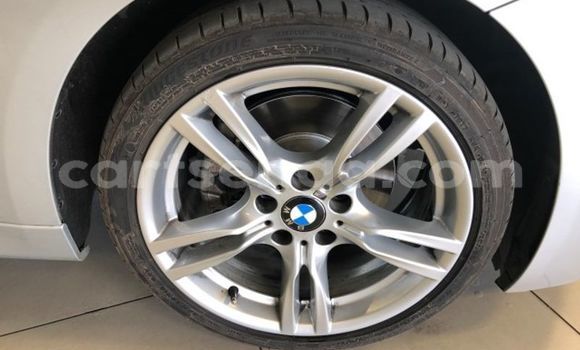 Acheter Occasion Voiture BMW 3–Series Gris à Mbabane, Manzini Acheter Occasion Voiture BMW 3–Series Gris à Mbabane, Manzini