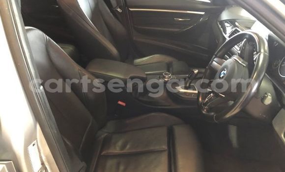 Acheter Occasion Voiture BMW 3–Series Gris à Mbabane, Manzini Acheter Occasion Voiture BMW 3–Series Gris à Mbabane, Manzini
