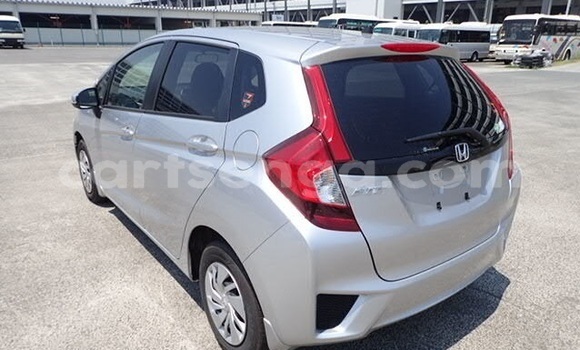 Buy Used Honda FIT Silver Car in Mbabane in Manzini Buy Used Honda FIT Silver Car in Mbabane in Manzini