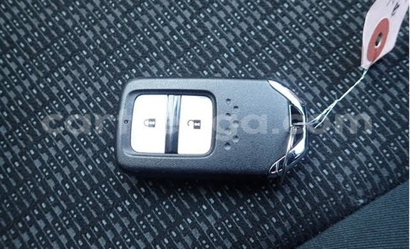 Buy Used Honda FIT Silver Car in Mbabane in Manzini Buy Used Honda FIT Silver Car in Mbabane in Manzini