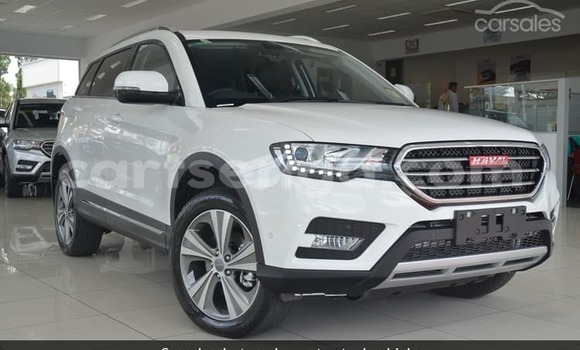 Buy Used Haval H6 White Car in Import - Dubai in Hhohho Buy Used Haval H6 White Car in Import - Dubai in Hhohho