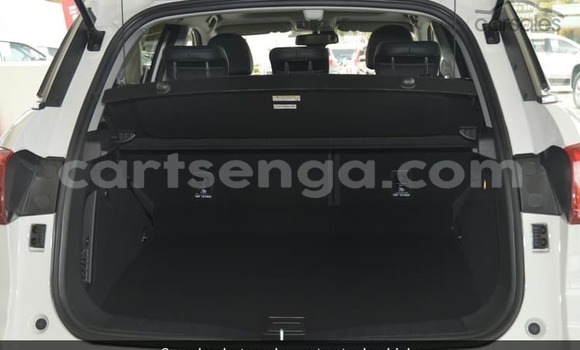 Buy Used Haval H6 White Car in Import - Dubai in Hhohho Buy Used Haval H6 White Car in Import - Dubai in Hhohho