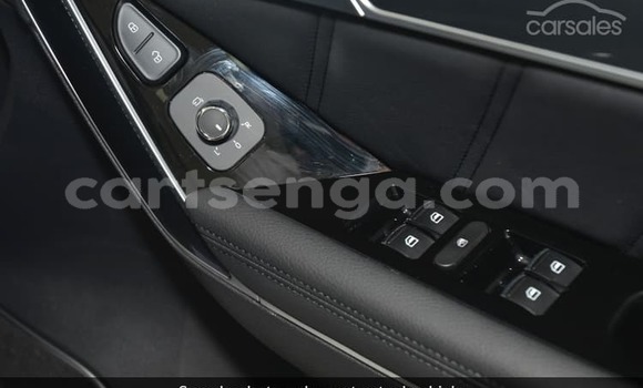 Buy Used Haval H6 White Car in Import - Dubai in Hhohho Buy Used Haval H6 White Car in Import - Dubai in Hhohho