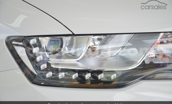 Buy Used Haval H6 White Car in Import - Dubai in Hhohho Buy Used Haval H6 White Car in Import - Dubai in Hhohho