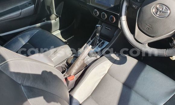 Buy Used Toyota Corolla Silver Car in Ezulwini in Hhohho Buy Used Toyota Corolla Silver Car in Ezulwini in Hhohho