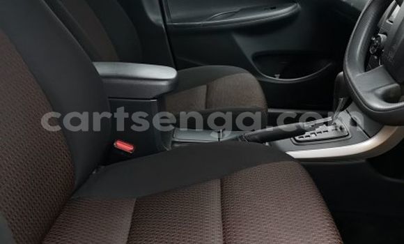 Buy Used Toyota Corolla Silver Car in Ezulwini in Hhohho Buy Used Toyota Corolla Silver Car in Ezulwini in Hhohho