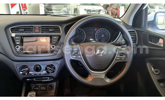 Buy Used Hyundai i20 White Car in Bulembu in Hhohho Buy Used Hyundai i20 White Car in Bulembu in Hhohho
