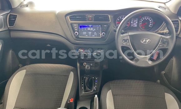 Buy Used Hyundai i20 White Car in Bulembu in Hhohho Buy Used Hyundai i20 White Car in Bulembu in Hhohho
