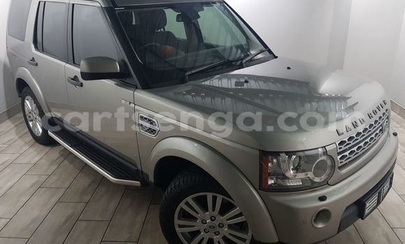 Buy Used Land Rover Discovery Sport Silver Car in Import - Dubai in Hhohho