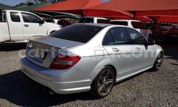 Buy Used Mercedes-Benz C-Classe Silver Car in Bulembu in Hhohho Buy Used Mercedes-Benz C-Classe Silver Car in Bulembu in Hhohho