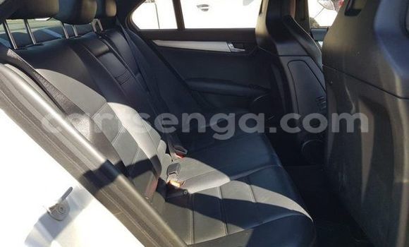 Buy Used Mercedes-Benz C-Classe Silver Car in Bulembu in Hhohho Buy Used Mercedes-Benz C-Classe Silver Car in Bulembu in Hhohho