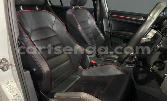 Buy Used Volkswagen Golf GTI White Car in Hluti in Shiselweni District Buy Used Volkswagen Golf GTI White Car in Hluti in Shiselweni District