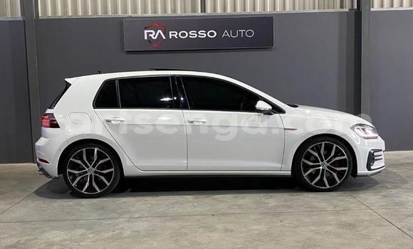 Buy Used Volkswagen Golf GTI White Car in Hluti in Shiselweni District Buy Used Volkswagen Golf GTI White Car in Hluti in Shiselweni District