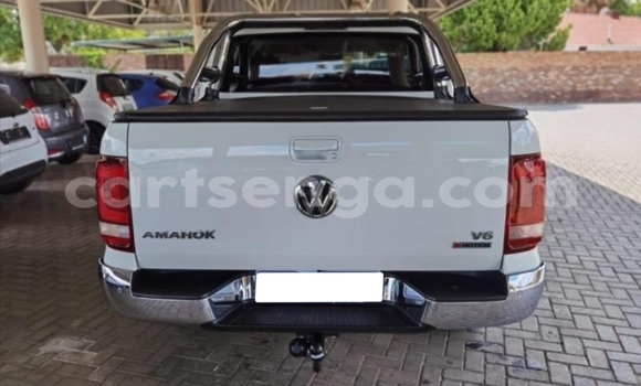 Nunua Ilio tumika Volkswagen Amarok White Gari ndani ya Bulembu nchini Hhohho Nunua Ilio tumika Volkswagen Amarok White Gari ndani ya Bulembu nchini Hhohho