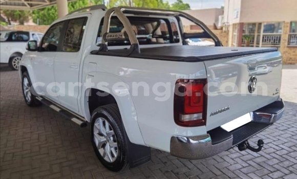 Nunua Ilio tumika Volkswagen Amarok White Gari ndani ya Bulembu nchini Hhohho Nunua Ilio tumika Volkswagen Amarok White Gari ndani ya Bulembu nchini Hhohho