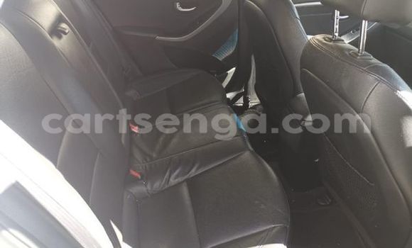 Acheter Occasion Voiture Hyundai i30 Blanc à Bulembu, Hhohho Acheter Occasion Voiture Hyundai i30 Blanc à Bulembu, Hhohho
