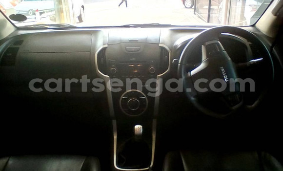 Acheter Occasion Voiture Isuzu KB Blanc à Mbabane, Manzini Acheter Occasion Voiture Isuzu KB Blanc à Mbabane, Manzini