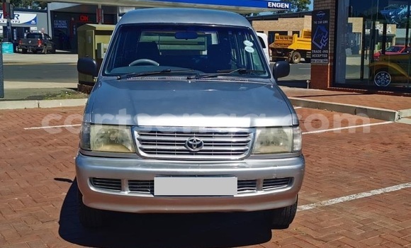 Acheter Occasion Voiture Toyota Avanza Gris à Mbabane, Manzini Acheter Occasion Voiture Toyota Avanza Gris à Mbabane, Manzini