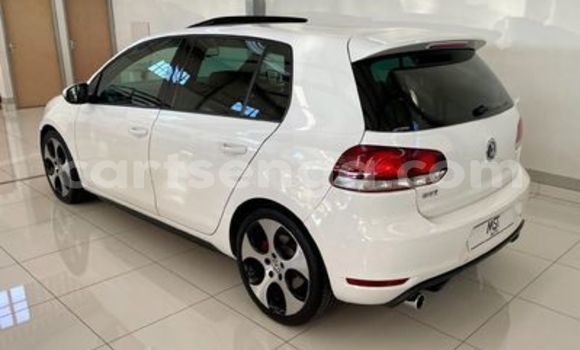 Buy Used Volkswagen Golf GTI White Car in Big Bend in Lubombo District Buy Used Volkswagen Golf GTI White Car in Big Bend in Lubombo District
