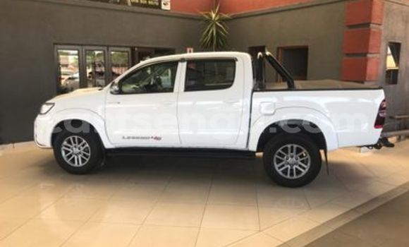 Buy Used Toyota Hilux White Car in Big Bend in Lubombo District Buy Used Toyota Hilux White Car in Big Bend in Lubombo District