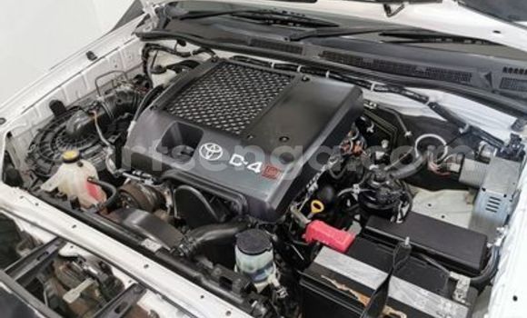 Buy Used Toyota Hilux White Car in Big Bend in Lubombo District Buy Used Toyota Hilux White Car in Big Bend in Lubombo District