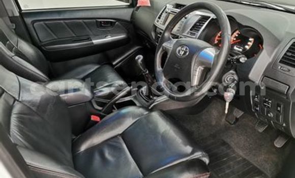 Buy Used Toyota Hilux White Car in Big Bend in Lubombo District Buy Used Toyota Hilux White Car in Big Bend in Lubombo District