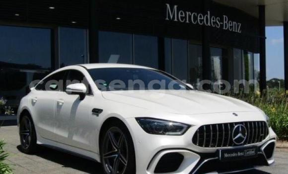 Nunua Ilio tumika Mercedes‒Benz AMG GT White Gari ndani ya Ezulwini nchini Hhohho Nunua Ilio tumika Mercedes‒Benz AMG GT White Gari ndani ya Ezulwini nchini Hhohho